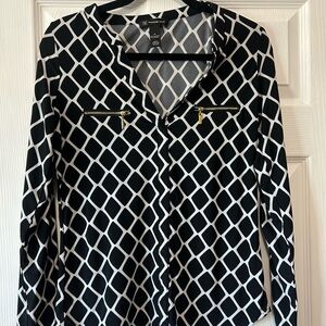 Vince Camuto Black and White Diamond Pattern Blouse